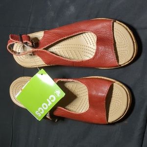 Crocs Leather wedge Sandals Cork Sling Back Red Garnet w/ Buckle Size 6